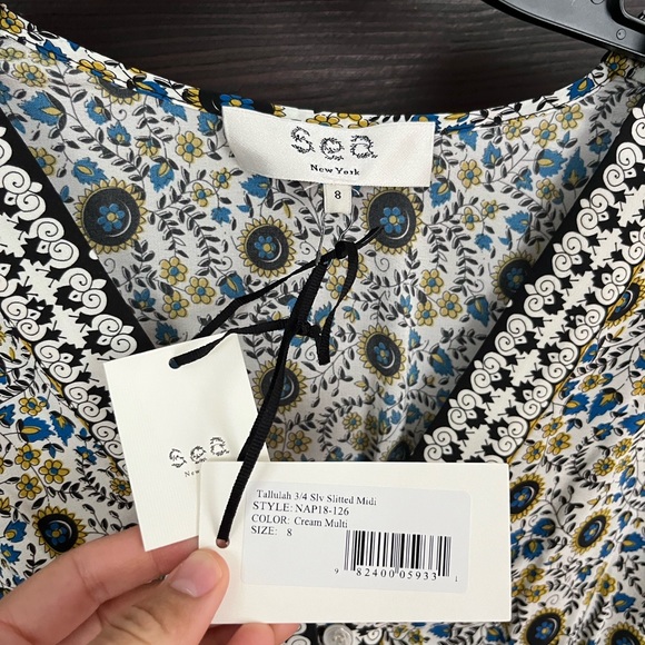 Sea Tallulah Dress, unused with tags size 8 in navy/yellow print. - Picture 2 of 2